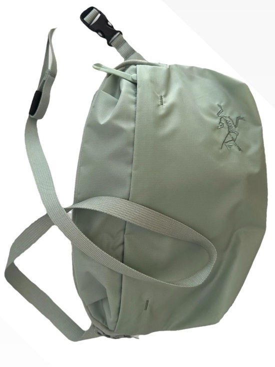 Arc'teryx Handbags - ARC’TERYX Heliad 6L Stone Green Crossbody Bag Tags Cut Off, Otherwise New